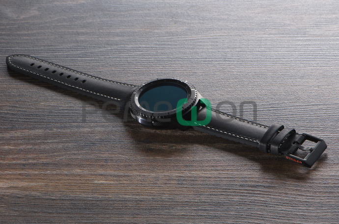 Ремешок Max Endurance на часах Gear S3 Ремешок Max Endurance на часах Gear S3