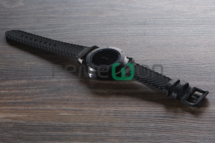 Ремешок Max Endurance на часах Gear S3 Ремешок Max Endurance на часах Gear S3