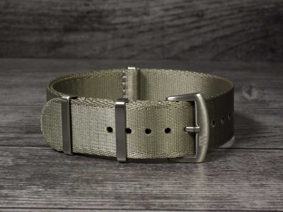 Ремешок NATO Seatbelt LLI серый